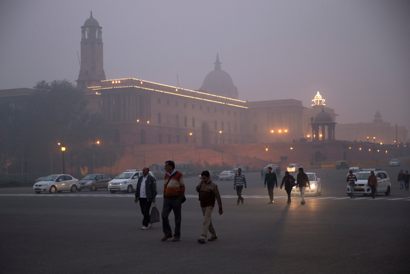 Illustration for article titled Delhi Still Chokes on Smog Despite Banning Half Its CarsĀ